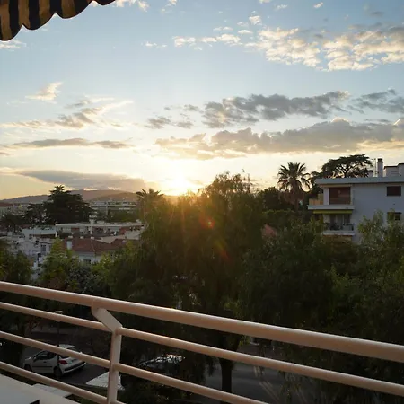 Near Croisette Apartmán *