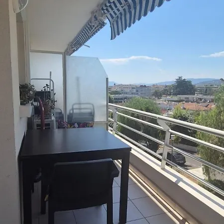 Near Croisette Appartement *
