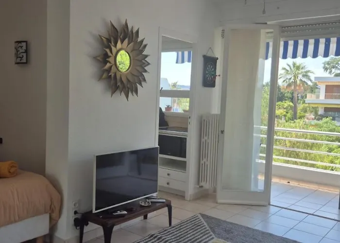 Near Croisette Apartman