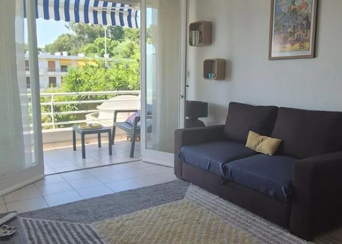 Near Croisette Apartman *